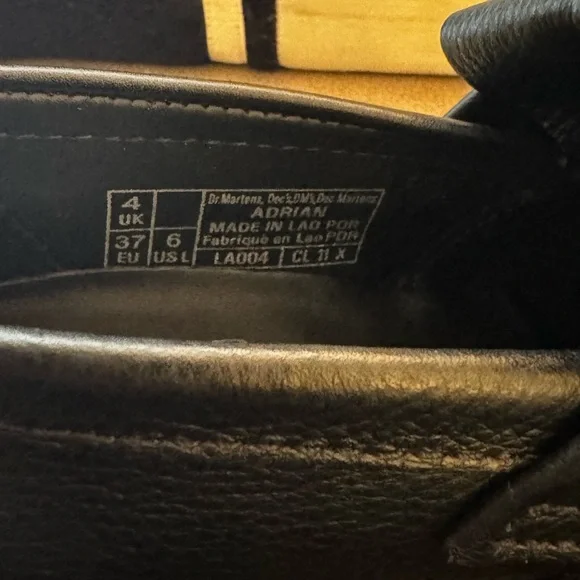 Doc Marten Adrian Loafers sz 6 - Picture 5 of 5